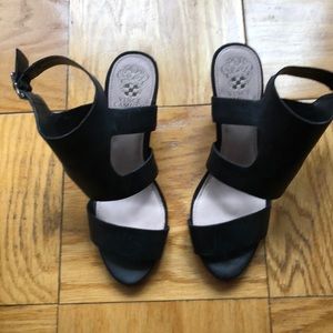 Vince Camuto black leather sandals